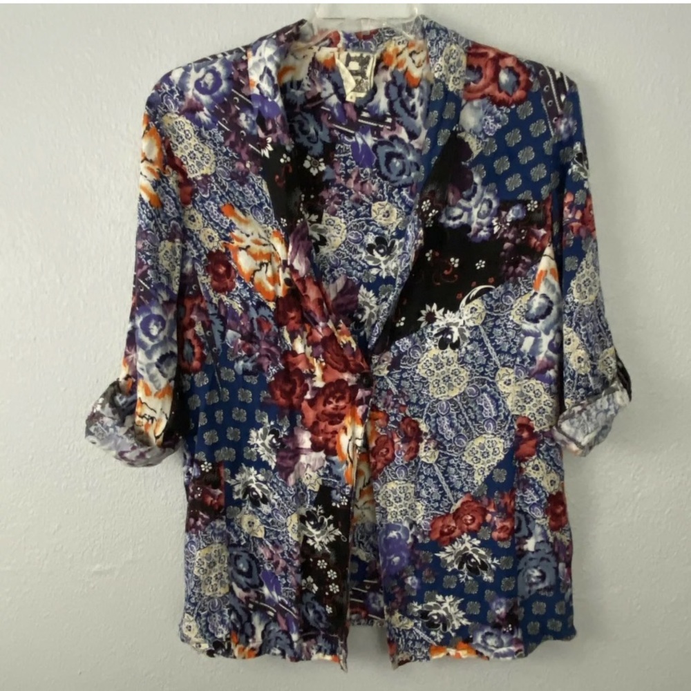 JAASE Roll Tab Sleeve Kimono Style Cardigan